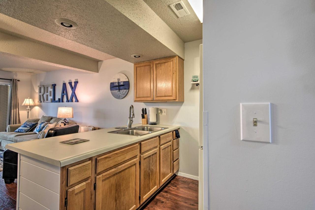 Reed Springs Condo With Furnished Deck And Pool Access Reeds Spring Экстерьер фото